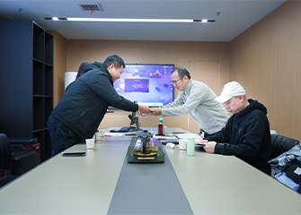 Chinese customer purchased 100 BW Stainless Steel Trunnion Ball Valve